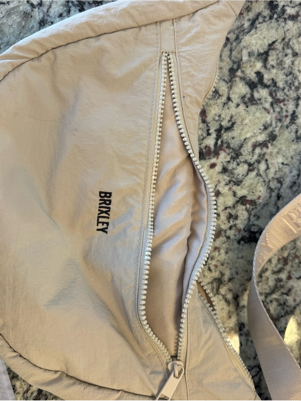 BRIELY Beige Crossbody Hobo Bag with Adjustable Logo Strap - Picture 2 of 4
